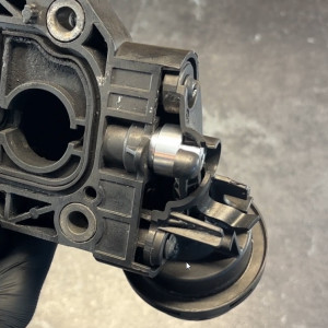 Zaślepki kolektora ssącego VW T6 2.0 TDI | 04L129709E / 04L129709B