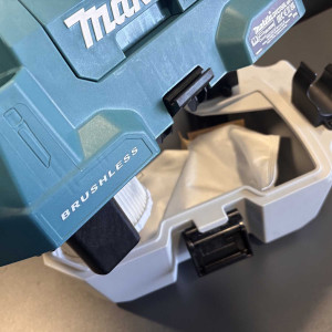 Adapter do montażu worka do odkurzacza Makita DVC750L